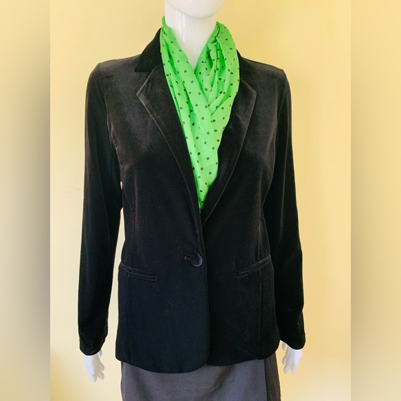 Tahari soft and silky black velvet blazer jacket single button closure pockets M - Picture 6 of 16
